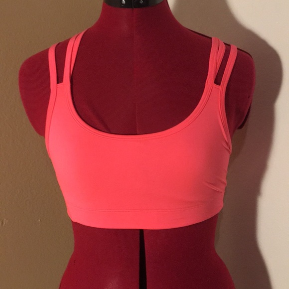 GAP Other - NWOT GapFit Sports Bra